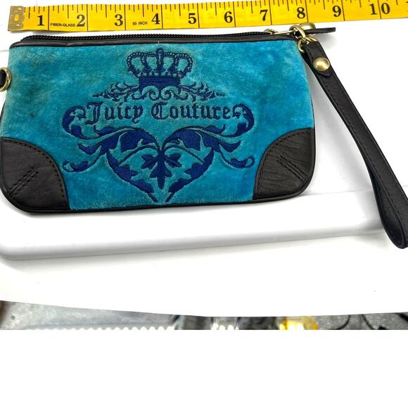Vintage Y2k K 2000 velour Juicy Couture crown logo embroidered Wristlet Wallet - Picture 5 of 6